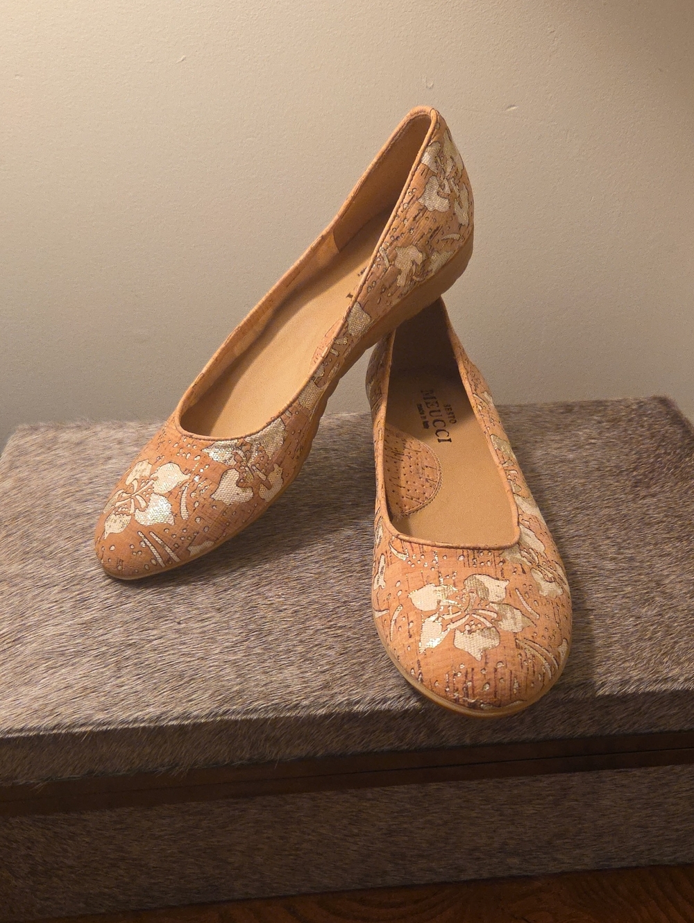 Sesto Meucci Beige Floral Ballet Flats